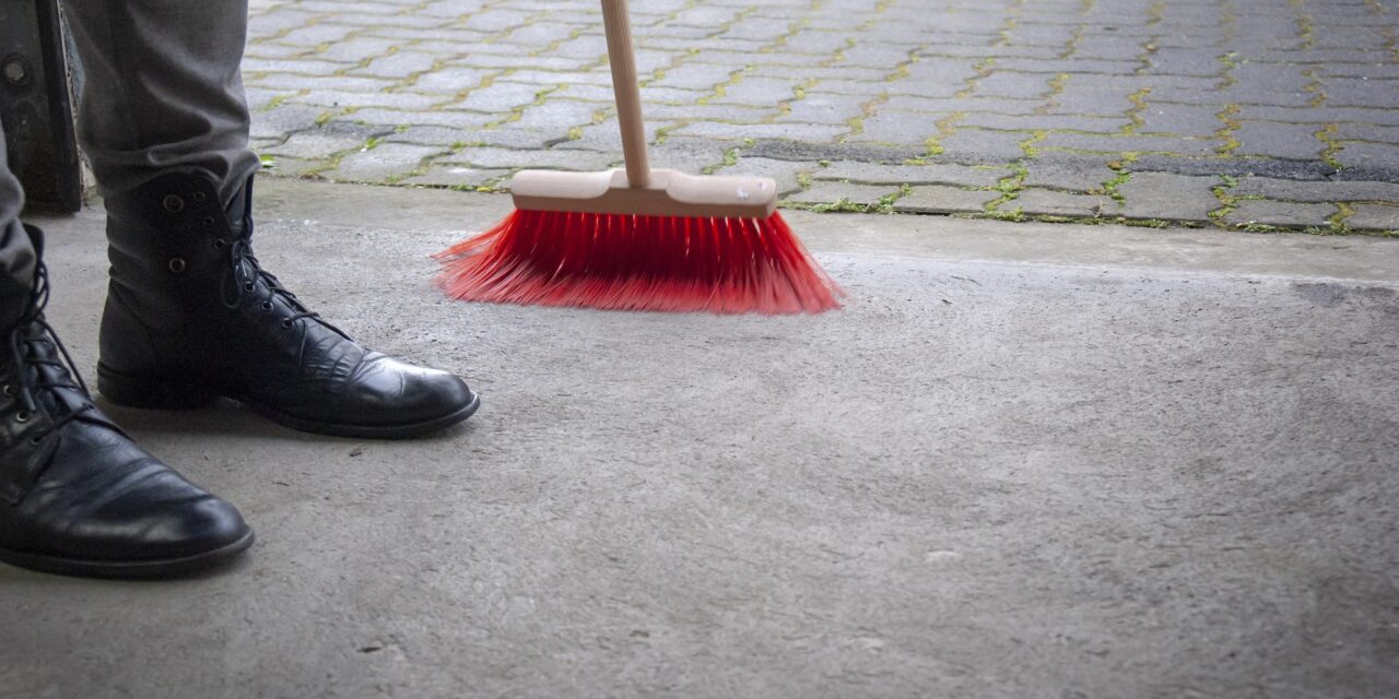 Pourquoi choisir O.I.E pour vos prestations de nettoyage et d’entretien ?